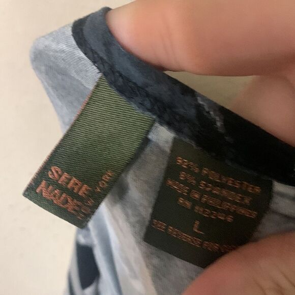 3for$20 blouse large - Picture 3 of 3